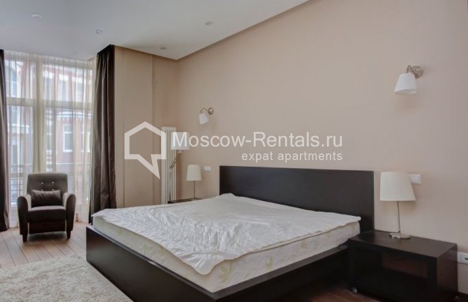 Photo #6 4-room (3 BR) apartment for <a href="http://moscow-rentals.ru/en/articles/long-term-rent" target="_blank">a long-term</a> rent
 in Russia, Moscow, Troitskaya str, 5