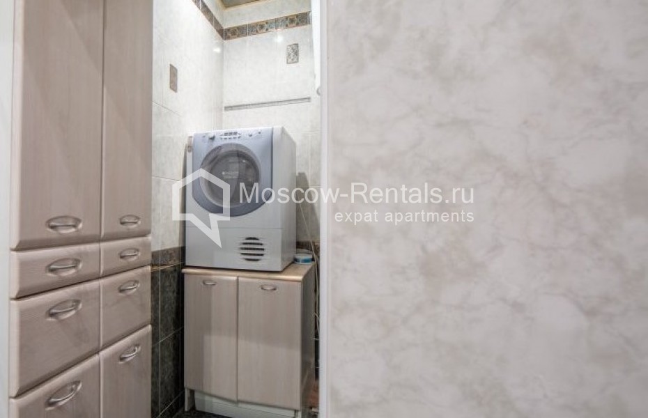 Photo #23 4-room (3 BR) apartment for <a href="http://moscow-rentals.ru/en/articles/long-term-rent" target="_blank">a long-term</a> rent
 in Russia, Moscow, Devyatkin lane, 2