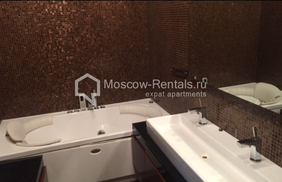 Photo #16 4-room (3 BR) apartment for <a href="http://moscow-rentals.ru/en/articles/long-term-rent" target="_blank">a long-term</a> rent
 in Russia, Moscow, Veskovskyi tupik, 3