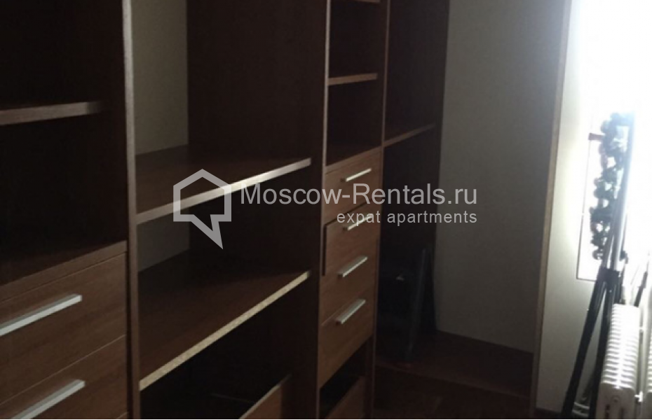 Photo #18 4-room (3 BR) apartment for <a href="http://moscow-rentals.ru/en/articles/long-term-rent" target="_blank">a long-term</a> rent
 in Russia, Moscow, Veskovskyi tupik, 3