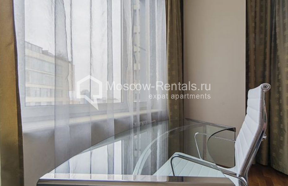 Photo #11 4-room (3 BR) apartment for <a href="http://moscow-rentals.ru/en/articles/long-term-rent" target="_blank">a long-term</a> rent
 in Russia, Moscow, Shabolovka str, 23 к 3