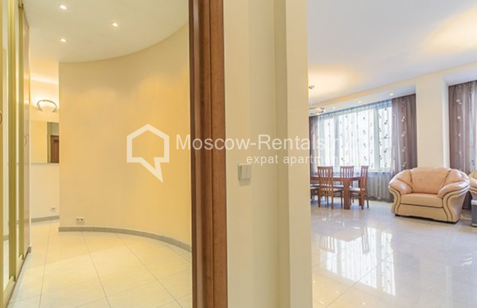 Photo #5 4-room (3 BR) apartment for <a href="http://moscow-rentals.ru/en/articles/long-term-rent" target="_blank">a long-term</a> rent
 in Russia, Moscow, Shabolovka str, 23 к 3