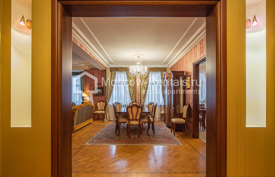 Photo #1 4-room (3 BR) apartment for <a href="http://moscow-rentals.ru/en/articles/long-term-rent" target="_blank">a long-term</a> rent
 in Russia, Moscow, 3rd Tverskaya-Yamskaya str, 48