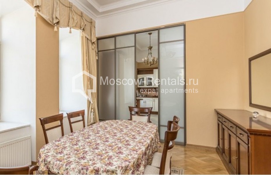 Photo #5 5-room (4 BR) apartment for <a href="http://moscow-rentals.ru/en/articles/long-term-rent" target="_blank">a long-term</a> rent
 in Russia, Moscow, Malyi Kiselnyi lane, 3 С 1