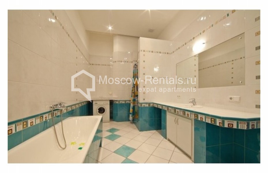 Photo #12 5-room (4 BR) apartment for <a href="http://moscow-rentals.ru/en/articles/long-term-rent" target="_blank">a long-term</a> rent
 in Russia, Moscow, Arbat str, 27