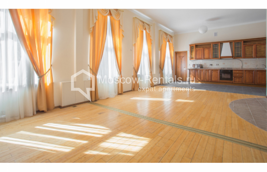 Photo #2 5-room (4 BR) apartment for <a href="http://moscow-rentals.ru/en/articles/long-term-rent" target="_blank">a long-term</a> rent
 in Russia, Moscow, Lyalin lane, 7/2 С 1