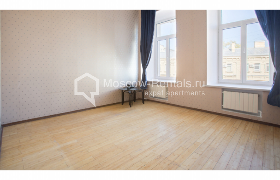 Photo #5 5-room (4 BR) apartment for <a href="http://moscow-rentals.ru/en/articles/long-term-rent" target="_blank">a long-term</a> rent
 in Russia, Moscow, Lyalin lane, 7/2 С 1