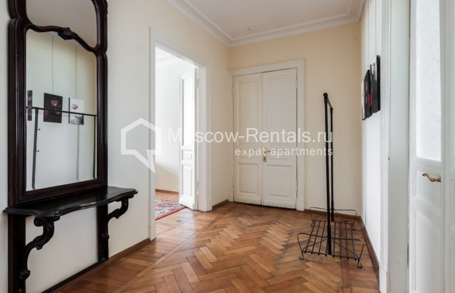 Photo #15 5-room (4 BR) apartment for <a href="http://moscow-rentals.ru/en/articles/long-term-rent" target="_blank">a long-term</a> rent
 in Russia, Moscow, Tverskaya str, 9