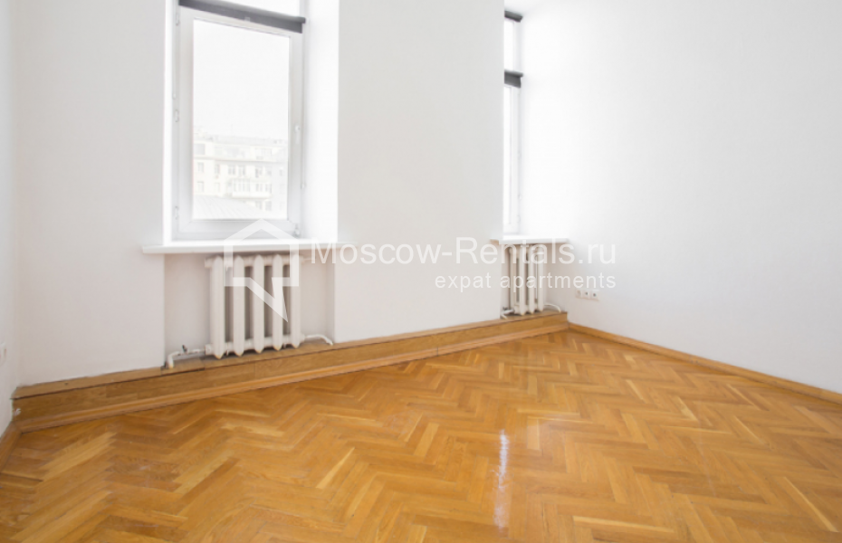 Photo #7 5-room (4 BR) apartment for <a href="http://moscow-rentals.ru/en/articles/long-term-rent" target="_blank">a long-term</a> rent
 in Russia, Moscow, Serafimovicha str, 2