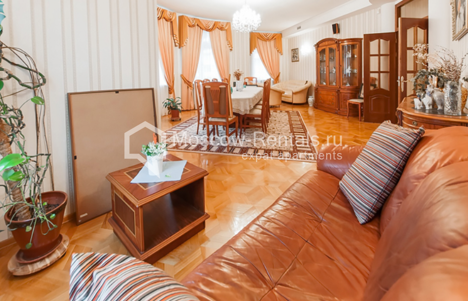 Photo #2 7-room (6 BR) apartment for <a href="http://moscow-rentals.ru/en/articles/long-term-rent" target="_blank">a long-term</a> rent
 in Russia, Moscow, Plushchikha str, 22