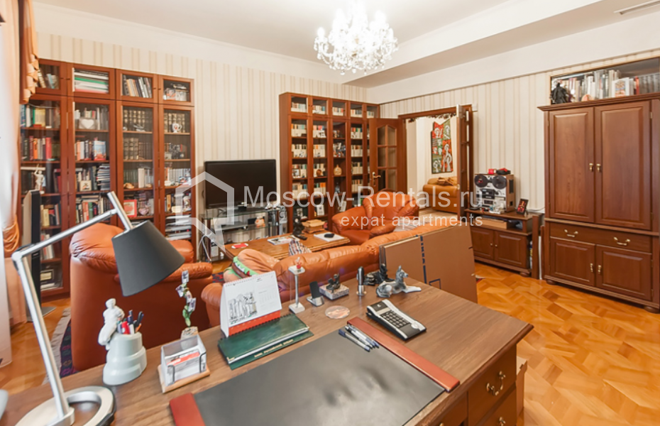 Photo #4 7-room (6 BR) apartment for <a href="http://moscow-rentals.ru/en/articles/long-term-rent" target="_blank">a long-term</a> rent
 in Russia, Moscow, Plushchikha str, 22