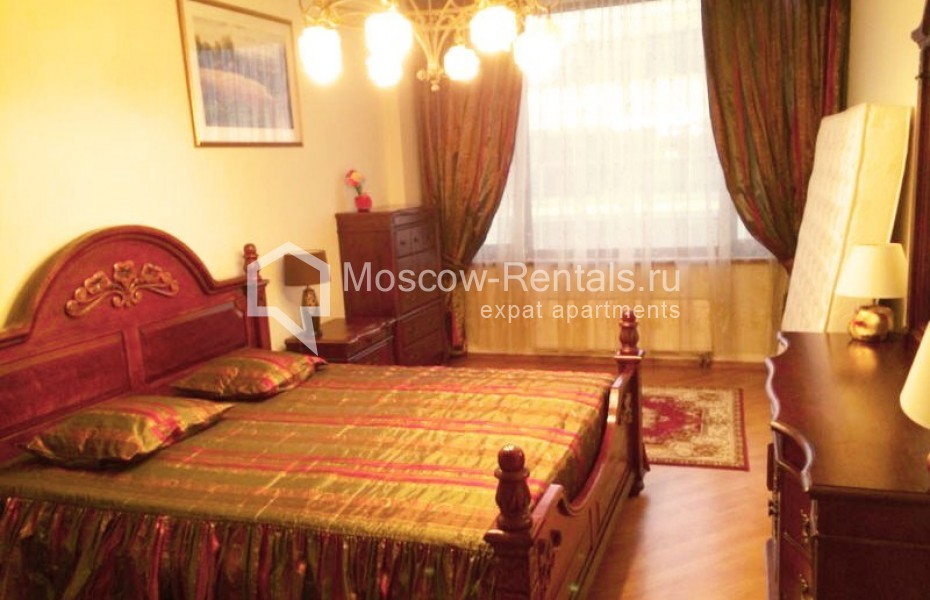 Photo #3 2-room (1 BR) apartment for <a href="http://moscow-rentals.ru/en/articles/long-term-rent" target="_blank">a long-term</a> rent
 in Russia, Moscow, Shabolovka str, 23bld2