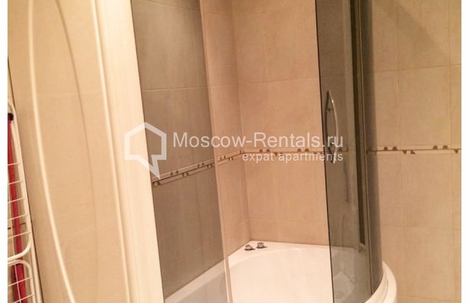 Photo #10 2-room (1 BR) apartment for <a href="http://moscow-rentals.ru/en/articles/long-term-rent" target="_blank">a long-term</a> rent
 in Russia, Moscow, Shabolovka str, 23bld2