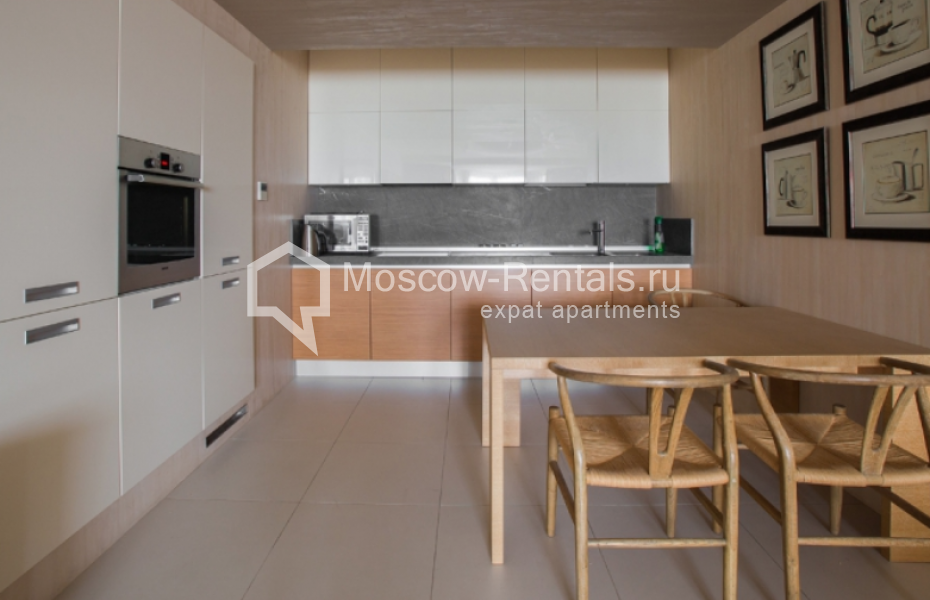 Photo #4 6-room (5 BR) apartment for <a href="http://moscow-rentals.ru/en/articles/long-term-rent" target="_blank">a long-term</a> rent
 in Russia, Moscow, Zoologicheskaya str, 22