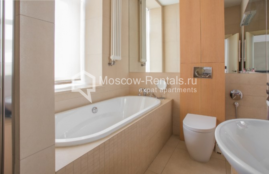 Photo #16 5-room (4 BR) apartment for <a href="http://moscow-rentals.ru/en/articles/long-term-rent" target="_blank">a long-term</a> rent
 in Russia, Moscow, Zhukovskogo str, 5