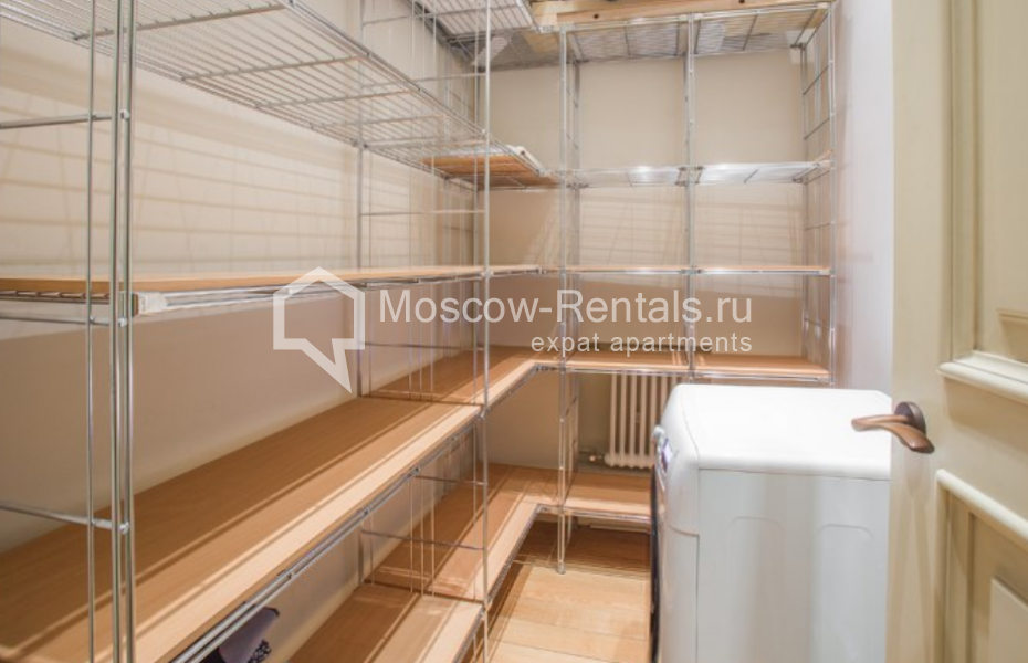 Photo #21 5-room (4 BR) apartment for <a href="http://moscow-rentals.ru/en/articles/long-term-rent" target="_blank">a long-term</a> rent
 in Russia, Moscow, Zhukovskogo str, 5