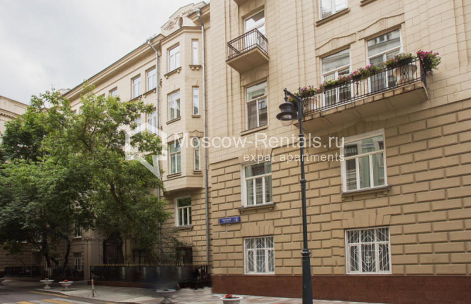 Photo #18 5-room (4 BR) apartment for <a href="http://moscow-rentals.ru/en/articles/long-term-rent" target="_blank">a long-term</a> rent
 in Russia, Moscow, Romanov lane, 5