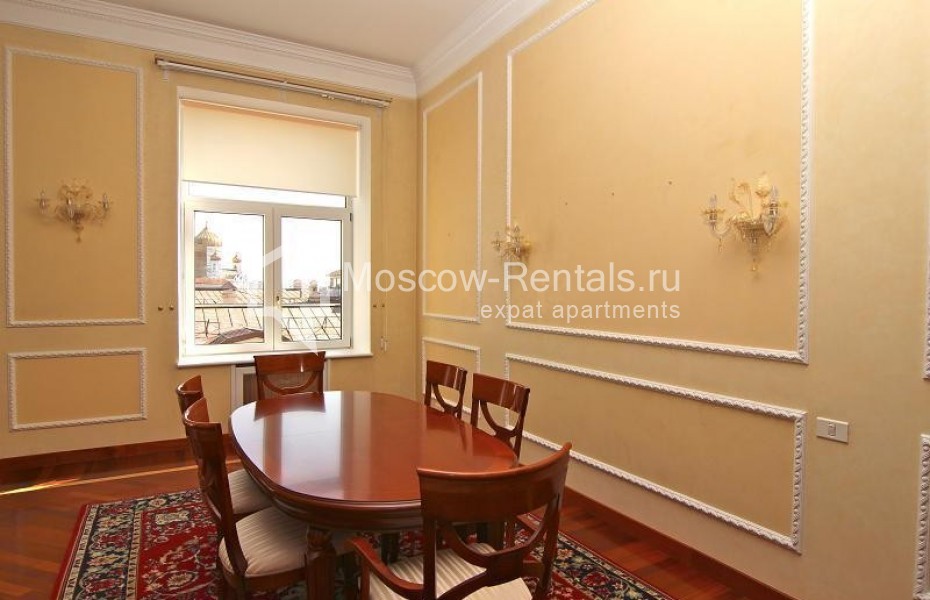 Photo #7 4-room (3 BR) apartment for <a href="http://moscow-rentals.ru/en/articles/long-term-rent" target="_blank">a long-term</a> rent
 in Russia, Moscow, Starokonushennyi lane, 5/14