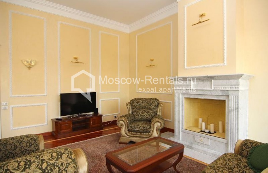 Photo #5 4-room (3 BR) apartment for <a href="http://moscow-rentals.ru/en/articles/long-term-rent" target="_blank">a long-term</a> rent
 in Russia, Moscow, Starokonushennyi lane, 5/14
