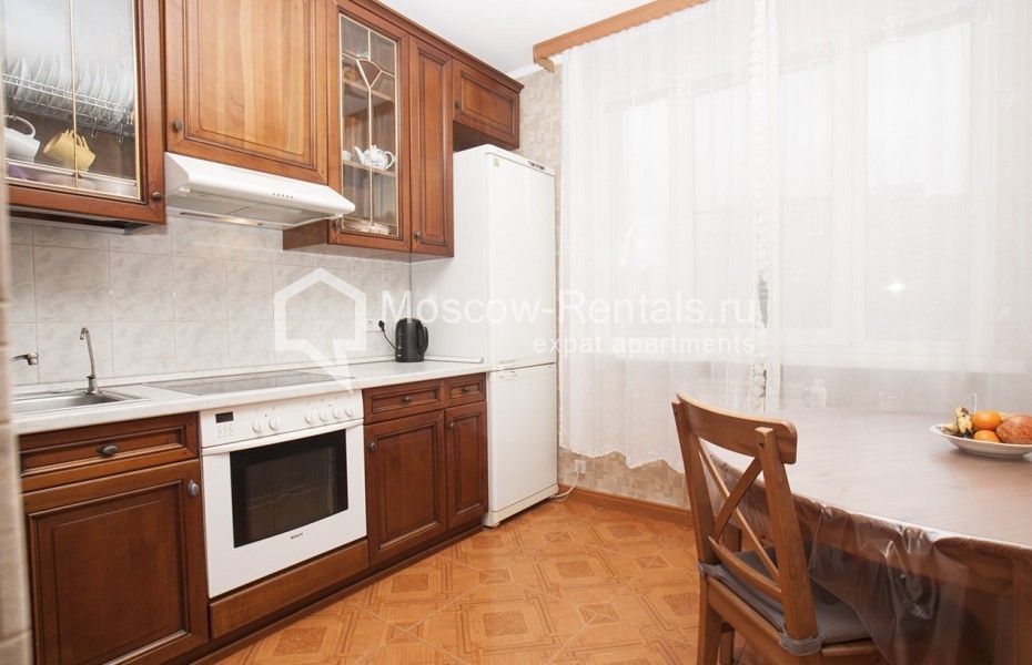 Photo #9 3-room (2 BR) apartment for <a href="http://moscow-rentals.ru/en/articles/long-term-rent" target="_blank">a long-term</a> rent
 in Russia, Moscow, Osennyaya str., 14