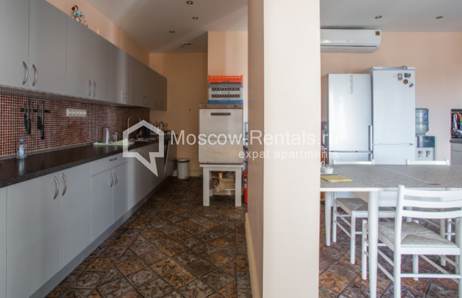 Photo #15 7-room (6 BR) apartment for <a href="http://moscow-rentals.ru/en/articles/long-term-rent" target="_blank">a long-term</a> rent
 in Russia, Moscow, 1st Smolenskyi lane, 17