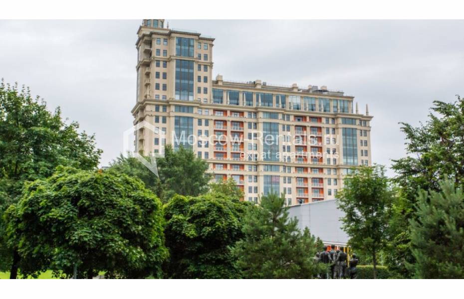 Photo #1 4-room (3 BR) apartment for <a href="http://moscow-rentals.ru/en/articles/long-term-rent" target="_blank">a long-term</a> rent
 in Russia, Moscow, Yakimanskyi lane, 6