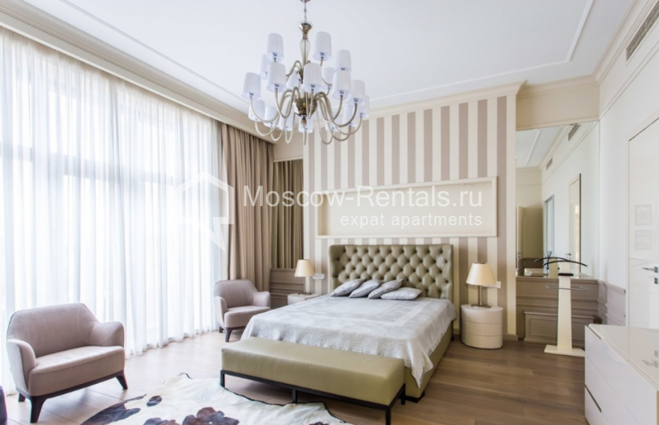 Photo #11 4-room (3 BR) apartment for <a href="http://moscow-rentals.ru/en/articles/long-term-rent" target="_blank">a long-term</a> rent
 in Russia, Moscow, Yakimanskyi lane, 6