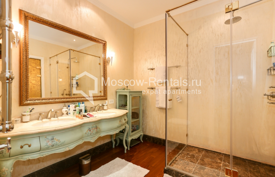 Photo #14 5-room (4 BR) apartment for <a href="http://moscow-rentals.ru/en/articles/long-term-rent" target="_blank">a long-term</a> rent
 in Russia, Moscow, Yakimanskyi lane, 6