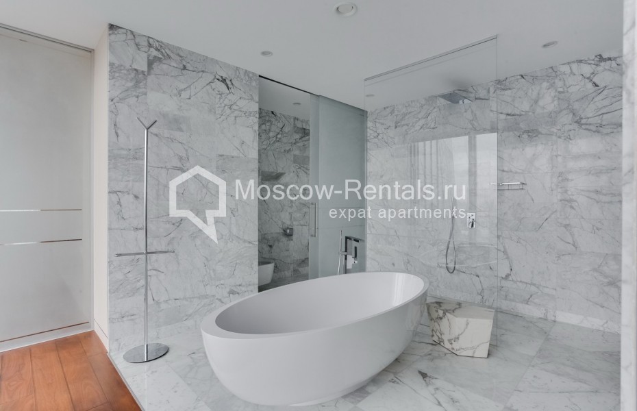 Photo #11 3-room (2 BR) apartment for <a href="http://moscow-rentals.ru/en/articles/long-term-rent" target="_blank">a long-term</a> rent
 in Russia, Moscow, 1st Krasnogvardeiskyi proezd,  21с1, MIBC “Moscow City”