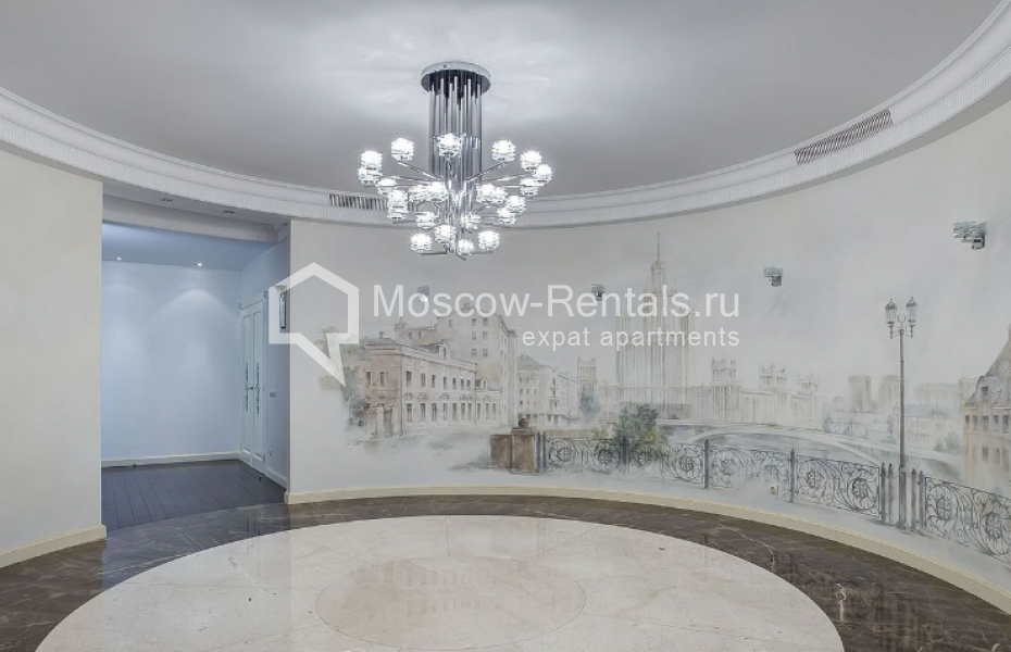 Photo #9 4-room (3 BR) apartment for <a href="http://moscow-rentals.ru/en/articles/long-term-rent" target="_blank">a long-term</a> rent
 in Russia, Moscow, Molochnyi lane, 2