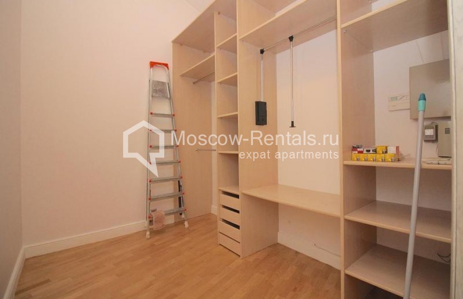 Photo #16 5-room (4 BR) apartment for <a href="http://moscow-rentals.ru/en/articles/long-term-rent" target="_blank">a long-term</a> rent
 in Russia, Moscow, Ermolaevskyi lane, 4