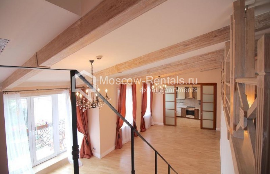 Photo #1 5-room (4 BR) apartment for <a href="http://moscow-rentals.ru/en/articles/long-term-rent" target="_blank">a long-term</a> rent
 in Russia, Moscow, Ermolaevskyi lane, 4