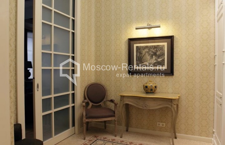 Photo #17 4-room (3 BR) apartment for <a href="http://moscow-rentals.ru/en/articles/long-term-rent" target="_blank">a long-term</a> rent
 in Russia, Moscow, Bolshaya Sadovaya str, 10