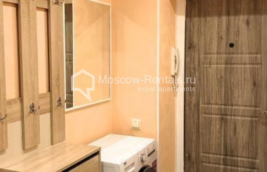 Photo #13 2-room (1 BR) apartment for <a href="http://moscow-rentals.ru/en/articles/long-term-rent" target="_blank">a long-term</a> rent
 in Russia, Moscow, Bolshoi Kondratievskyi lane, 10 С 1