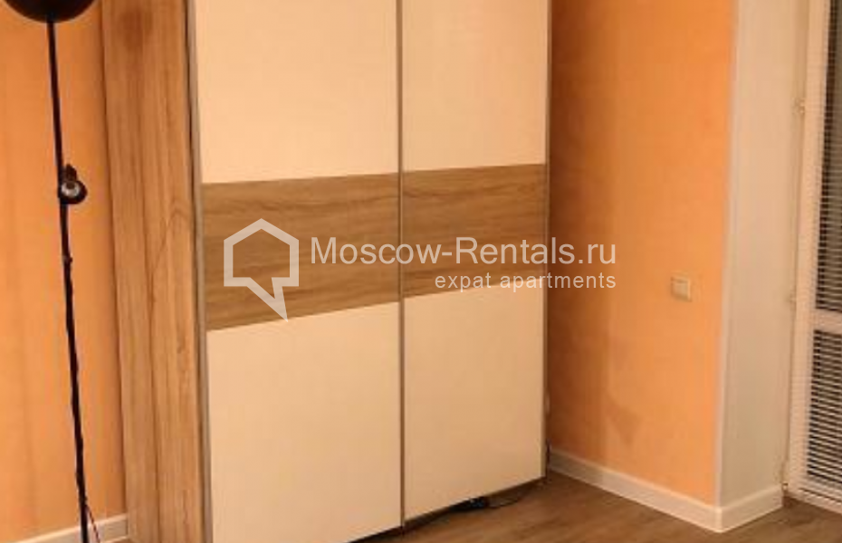Photo #2 2-room (1 BR) apartment for <a href="http://moscow-rentals.ru/en/articles/long-term-rent" target="_blank">a long-term</a> rent
 in Russia, Moscow, Bolshoi Kondratievskyi lane, 10 С 1