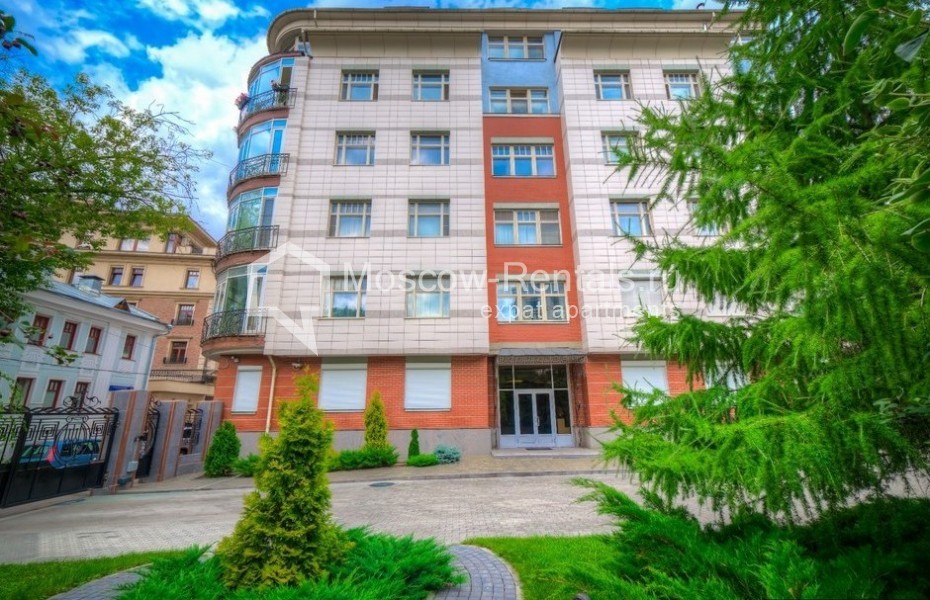 Photo #1 3-room (2 BR) apartment for sale in Russia, Moscow, 1st Zachatievskyi lane, 6 С 1