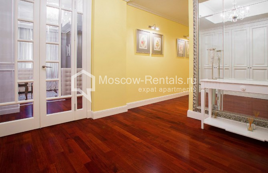 Photo #10 4-room (3 BR) apartment for <a href="http://moscow-rentals.ru/en/articles/long-term-rent" target="_blank">a long-term</a> rent
 in Russia, Moscow, Krasnoproletarskaya str, 7