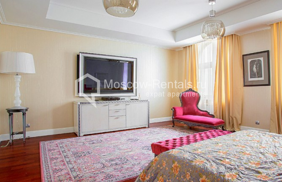 Photo #5 4-room (3 BR) apartment for <a href="http://moscow-rentals.ru/en/articles/long-term-rent" target="_blank">a long-term</a> rent
 in Russia, Moscow, Krasnoproletarskaya str, 7