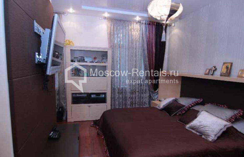 Photo #17 5-room (4 BR) apartment for <a href="http://moscow-rentals.ru/en/articles/long-term-rent" target="_blank">a long-term</a> rent
 in Russia, Moscow, Krasnoproletarskaya str, 7