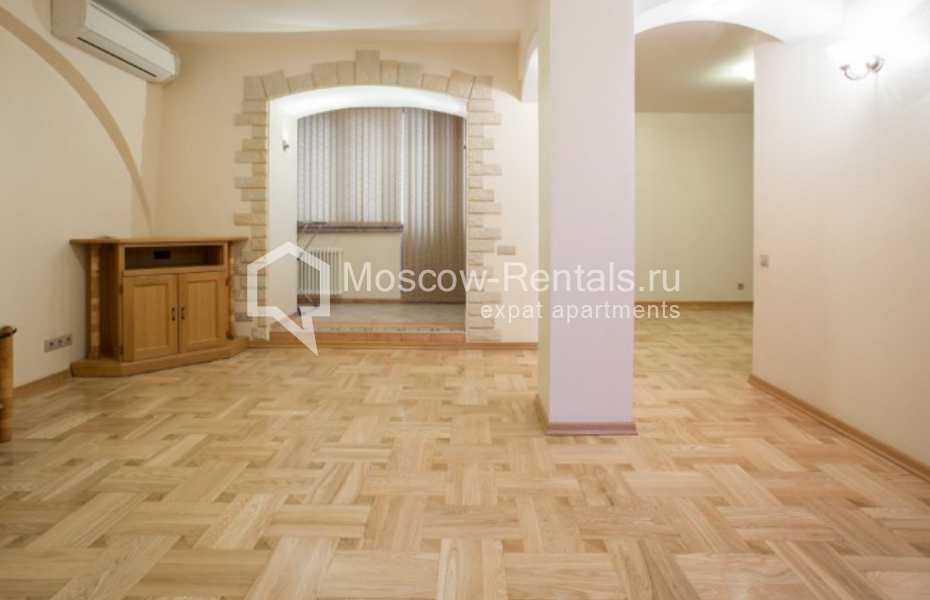 Photo #14 5-room (4 BR) apartment for <a href="http://moscow-rentals.ru/en/articles/long-term-rent" target="_blank">a long-term</a> rent
 in Russia, Moscow, Zoologicheskaya str, 26 С 1