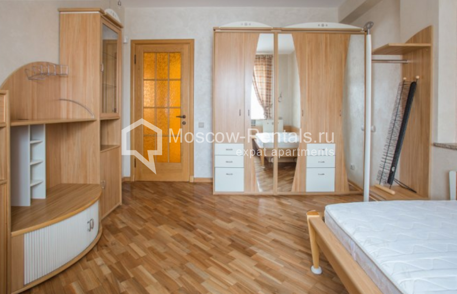 Photo #16 5-room (4 BR) apartment for <a href="http://moscow-rentals.ru/en/articles/long-term-rent" target="_blank">a long-term</a> rent
 in Russia, Moscow, Zoologicheskaya str, 26 С 1