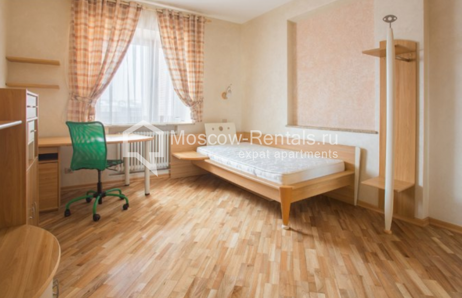 Photo #11 5-room (4 BR) apartment for <a href="http://moscow-rentals.ru/en/articles/long-term-rent" target="_blank">a long-term</a> rent
 in Russia, Moscow, Zoologicheskaya str, 26 С 1