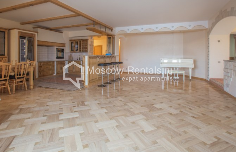 Photo #3 5-room (4 BR) apartment for <a href="http://moscow-rentals.ru/en/articles/long-term-rent" target="_blank">a long-term</a> rent
 in Russia, Moscow, Zoologicheskaya str, 26 С 1
