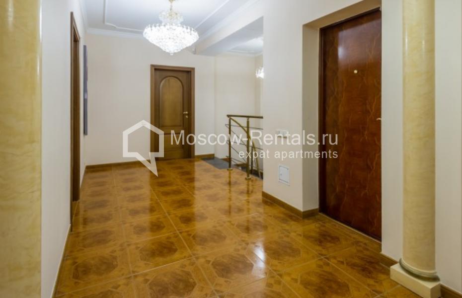 Photo #14 4-room (3 BR) apartment for <a href="http://moscow-rentals.ru/en/articles/long-term-rent" target="_blank">a long-term</a> rent
 in Russia, Moscow, Zoologicheskaya str, 26 С 1