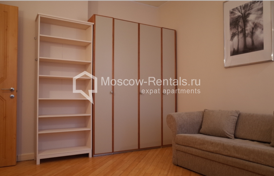 Photo #11 4-room (3 BR) apartment for <a href="http://moscow-rentals.ru/en/articles/long-term-rent" target="_blank">a long-term</a> rent
 in Russia, Moscow, Malaya Bronnaya str, 25
