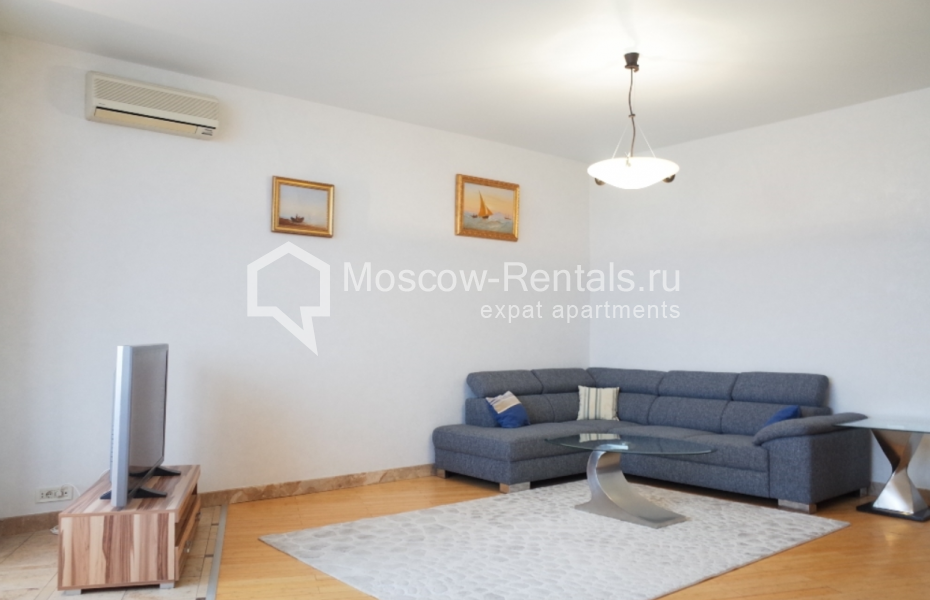 Photo #5 4-room (3 BR) apartment for <a href="http://moscow-rentals.ru/en/articles/long-term-rent" target="_blank">a long-term</a> rent
 in Russia, Moscow, Malaya Bronnaya str, 25