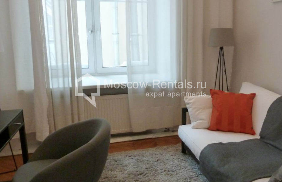 Photo #9 3-room (2 BR) apartment for <a href="http://moscow-rentals.ru/en/articles/long-term-rent" target="_blank">a long-term</a> rent
 in Russia, Moscow, Povarskaya str, 26