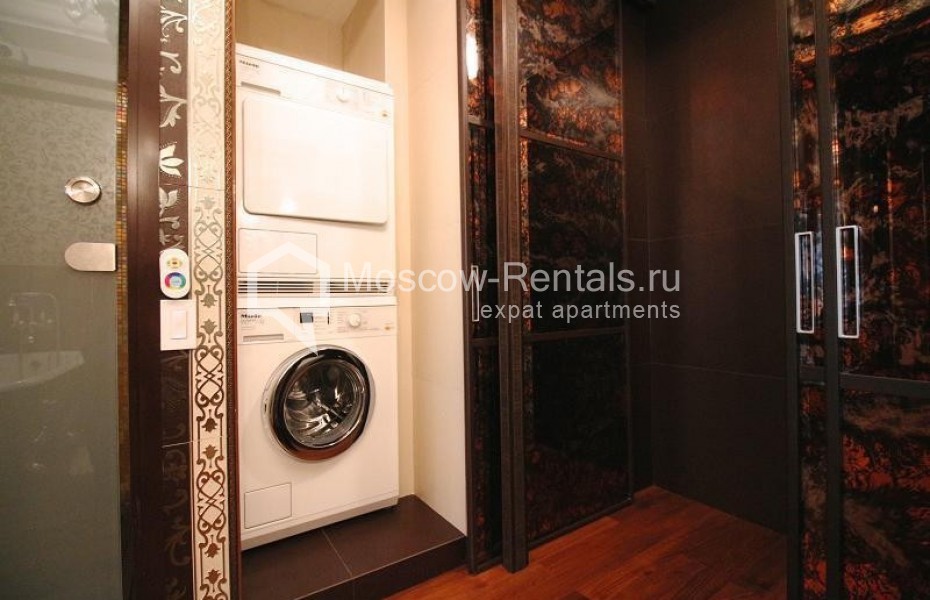 Photo #23 2-room (1 BR) apartment for <a href="http://moscow-rentals.ru/en/articles/long-term-rent" target="_blank">a long-term</a> rent
 in Russia, Moscow, Presnenskaya emb, 8 с 1, MIBC “Moscow City”