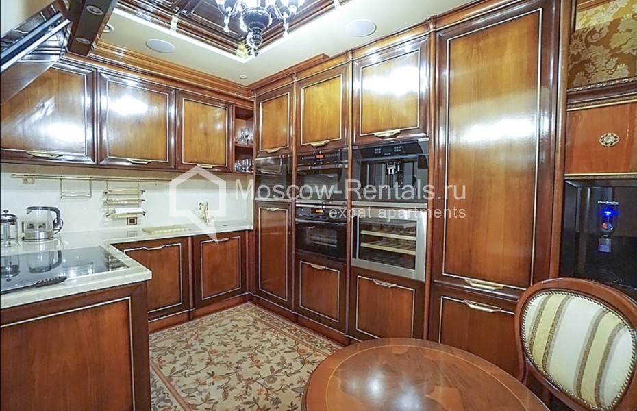 Photo #34 2-room (1 BR) apartment for <a href="http://moscow-rentals.ru/en/articles/long-term-rent" target="_blank">a long-term</a> rent
 in Russia, Moscow, Presnenskaya emb, 8 с 1, MIBC “Moscow City”