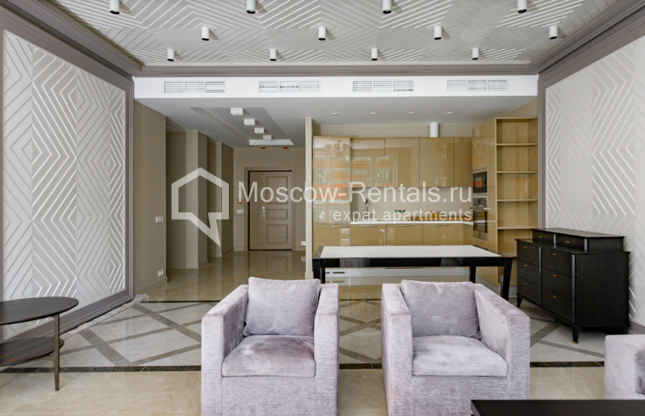 Photo #6 3-room (2 BR) apartment for <a href="http://moscow-rentals.ru/en/articles/long-term-rent" target="_blank">a long-term</a> rent
 in Russia, Moscow, Bogoslovskyi lane, 12А